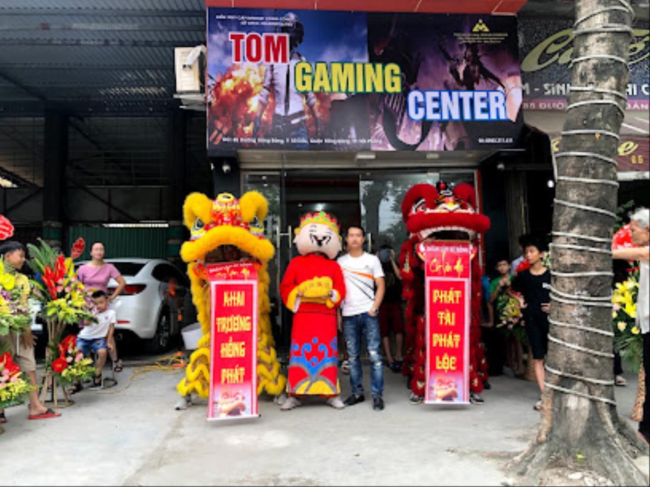 quan-game-tom-center