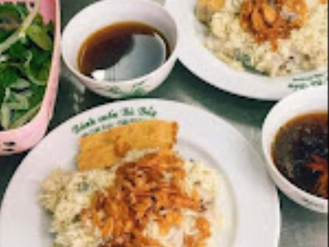 quan-banh-cuon-ba-bay