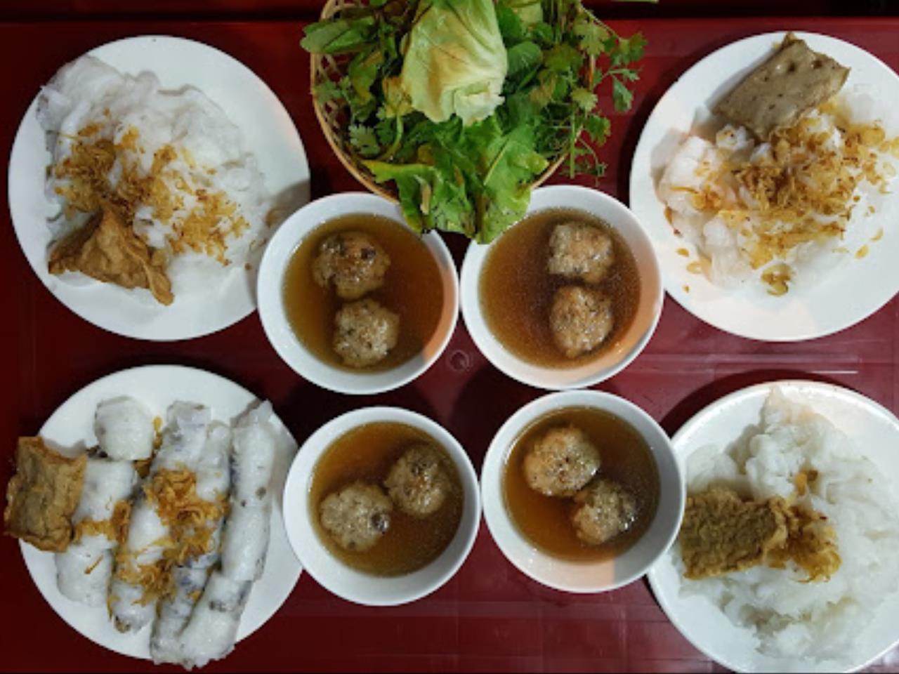 quan-banh-cuon-trung-hanh