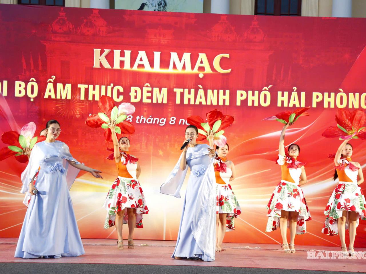 tin-tuc/khai-mac-pho-di-bo-am-thuc-dem-hai-phong-5112